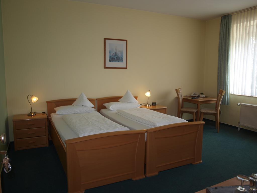 Hotel Societaet 엠메리흐 외부 사진